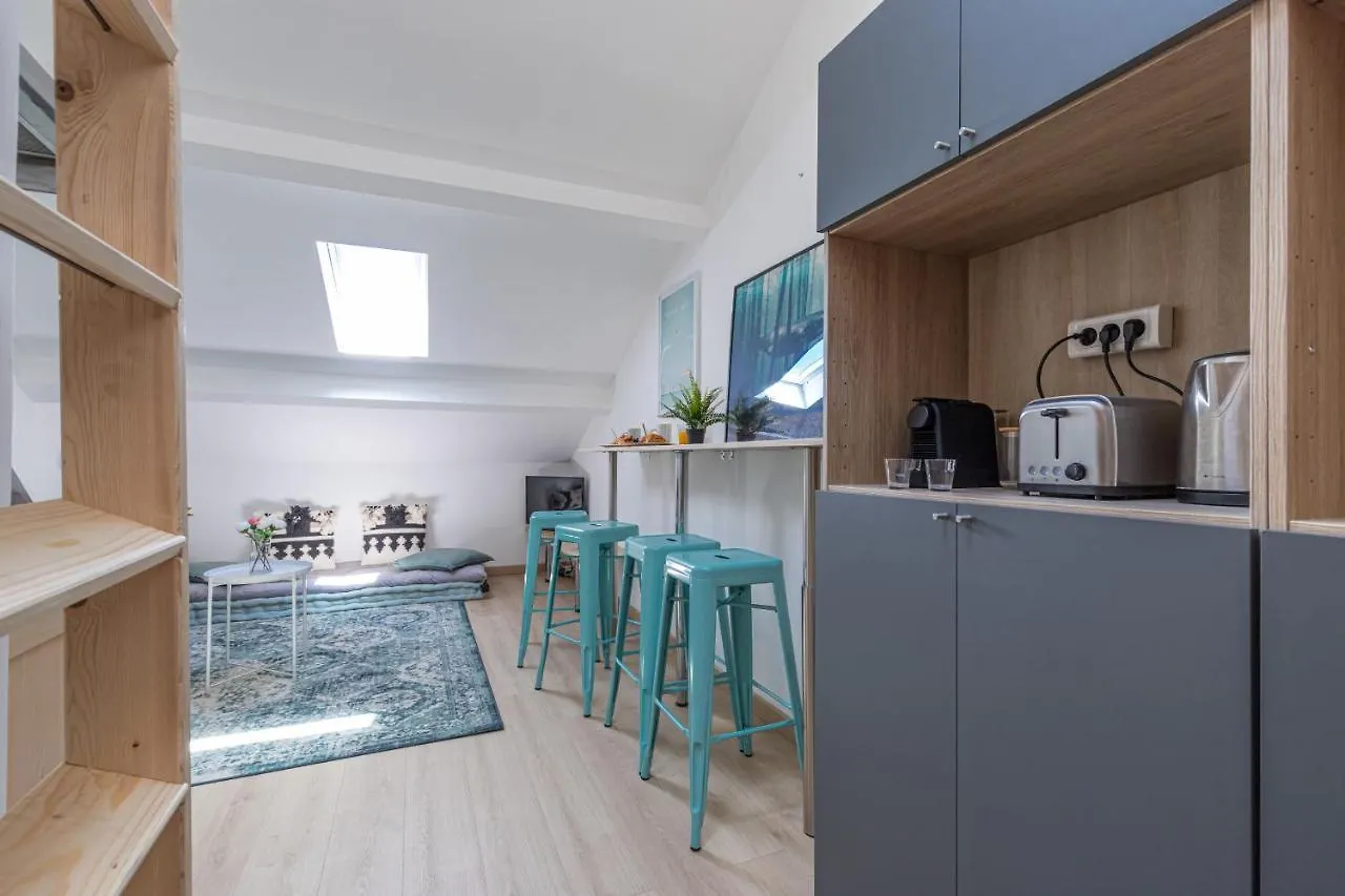 7 Deloye - Charmant 2 Pieces Renove - Dernier Etage - Clim Nice 0*,
